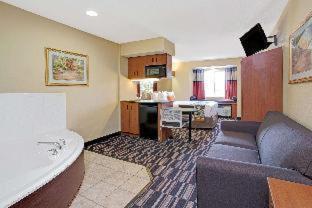 Microtel Inn & Suites By Wyndham Bushnell Kamer foto